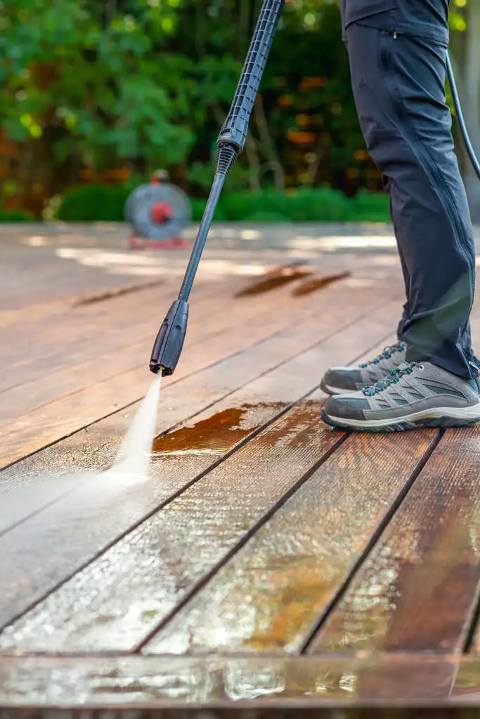 cleaning-terrace-power-washer-toronto